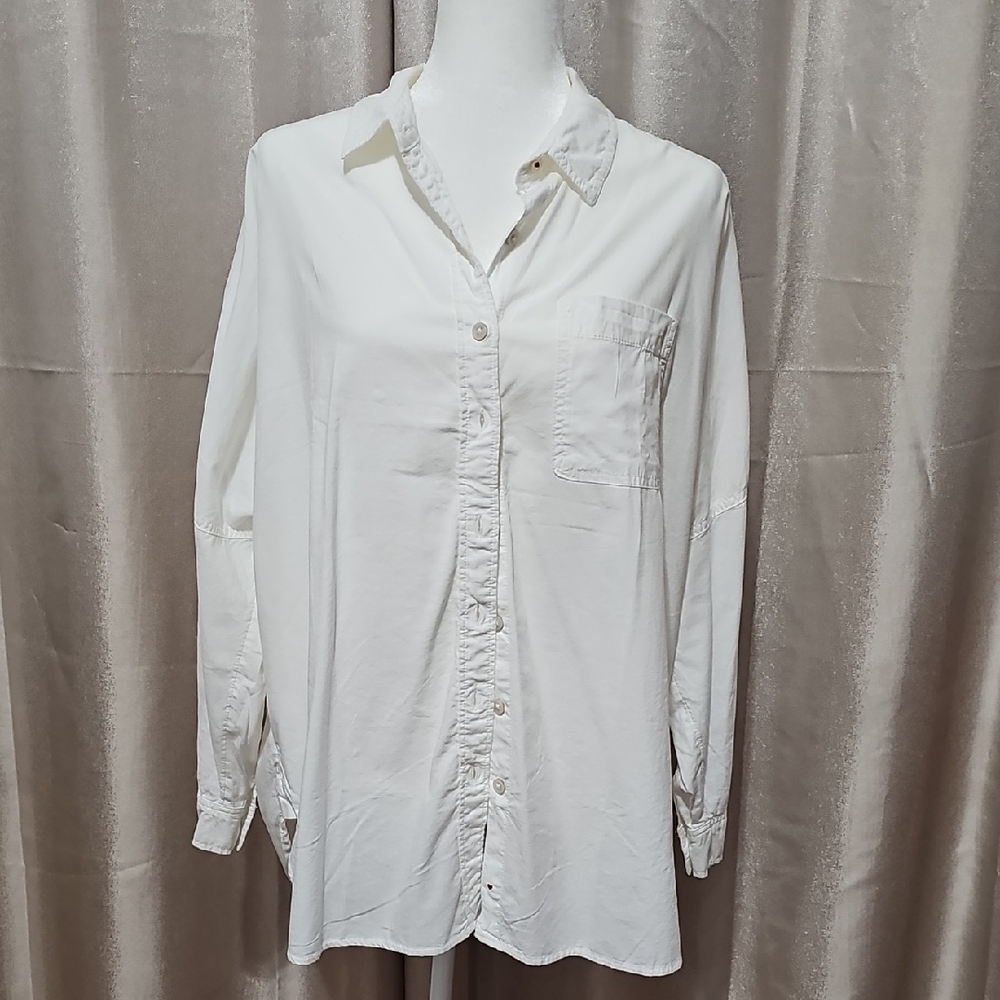 American Eagle Outfitters Oversized White Shirt
